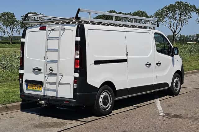 Opel Vivaro (2019) thumbnail 3