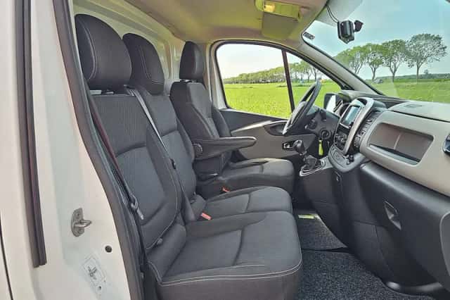 Renault Trafic (2019) thumbnail 6