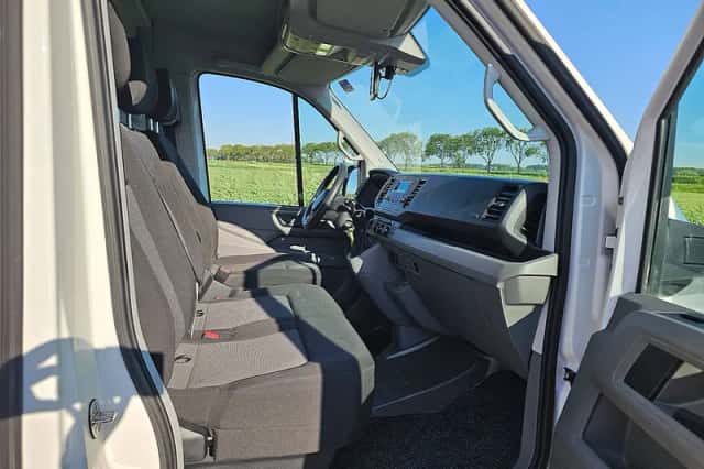 Volkswagen Crafter (2020) thumbnail 6