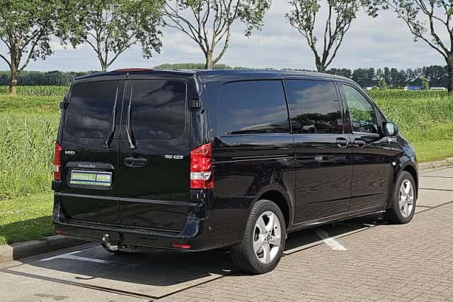 Mercedes-Benz Vito (2021) thumbnail 3