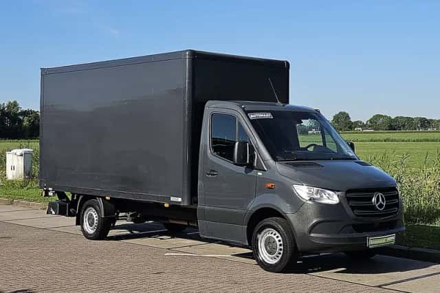 Mercedes-Benz Sprinter (2020) thumbnail 4