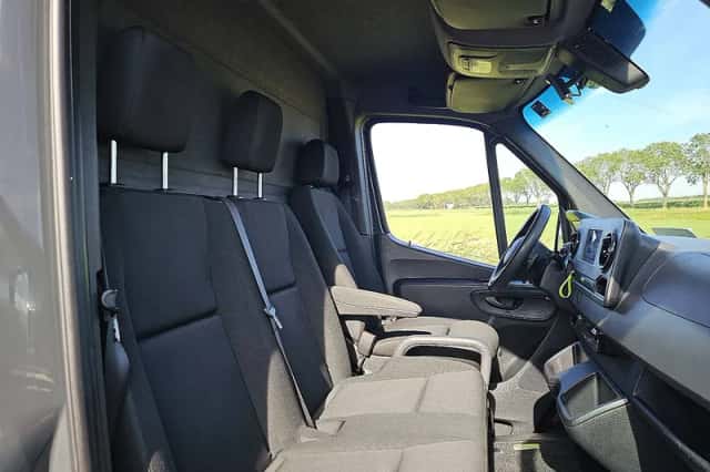 Mercedes-Benz Sprinter (2020) thumbnail 6