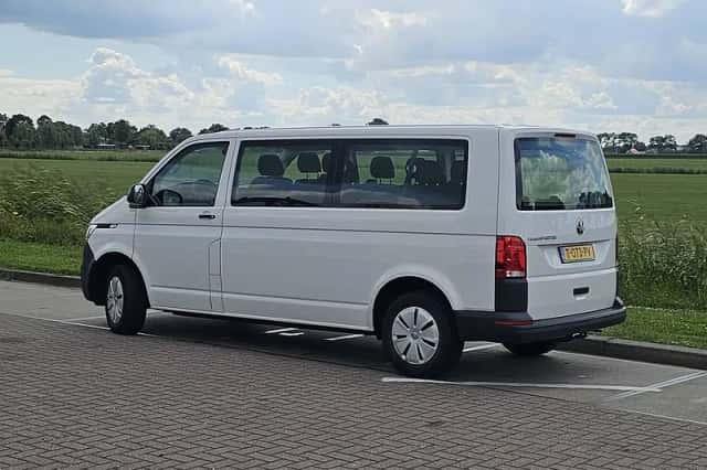 Volkswagen Transporter (2023) thumbnail 5
