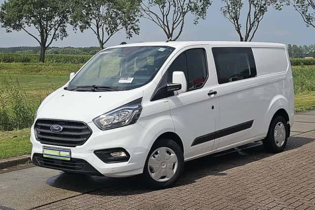 Ford Transit (2021) thumbnail 2