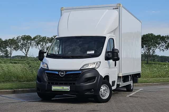 Opel Movano (2022) thumbnail 1