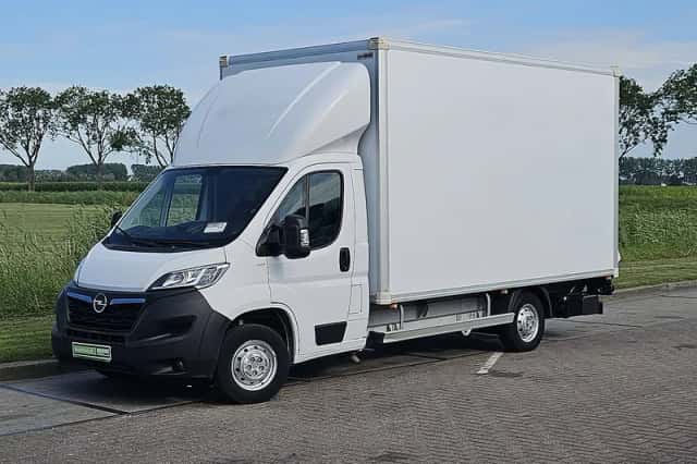 Opel Movano (2022) thumbnail 2