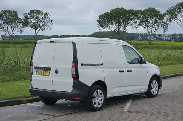 Volkswagen Caddy (2021) thumbnail 3