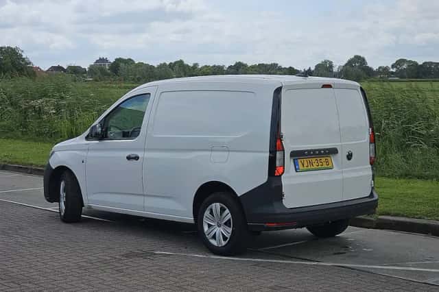 Volkswagen Caddy (2021) thumbnail 5