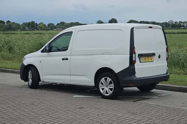 Volkswagen Caddy (2021) thumbnail 5