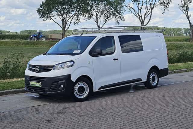 Opel Vivaro (2020) thumbnail 2