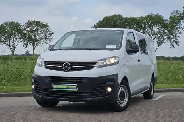 Opel Vivaro (2023) thumbnail 1