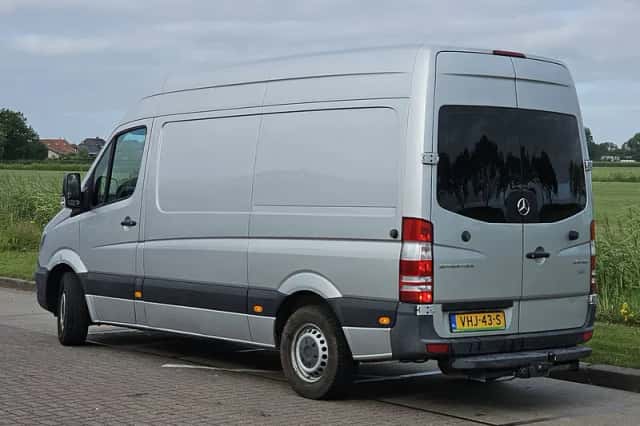 Mercedes-Benz Sprinter (2014) thumbnail 5
