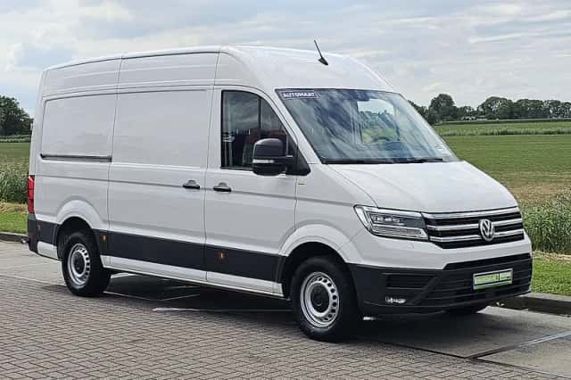 Volkswagen Crafter (2022) thumbnail 4