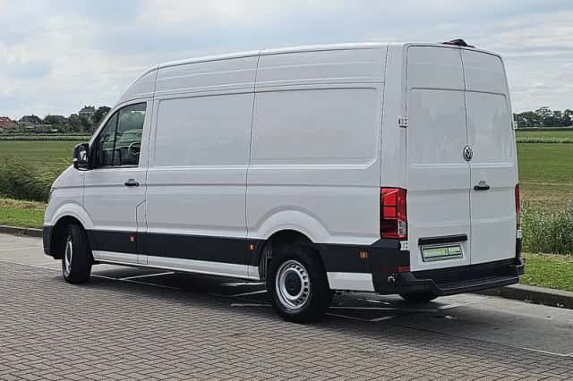 Volkswagen Crafter (2022) thumbnail 5