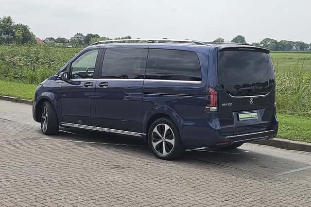 Mercedes-Benz EQV (2024) thumbnail 5
