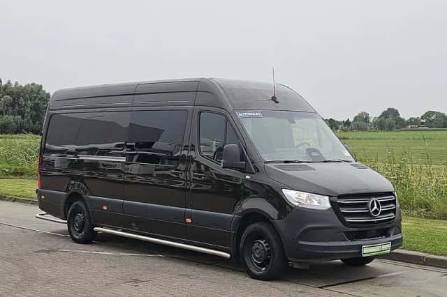 Mercedes-Benz Sprinter (2024) thumbnail 4