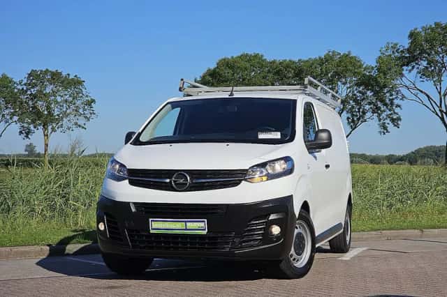 Opel Vivaro (2021) thumbnail 1