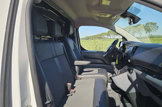 Opel Vivaro (2021) thumbnail 6