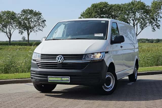 Volkswagen Transporter (2020) thumbnail 1