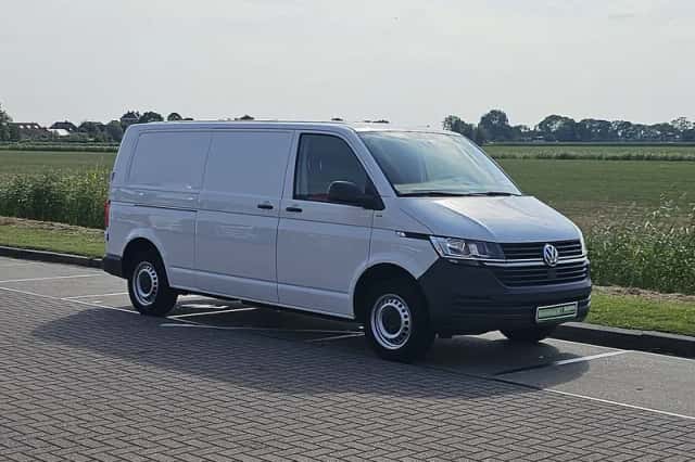 Volkswagen Transporter (2020) thumbnail 4