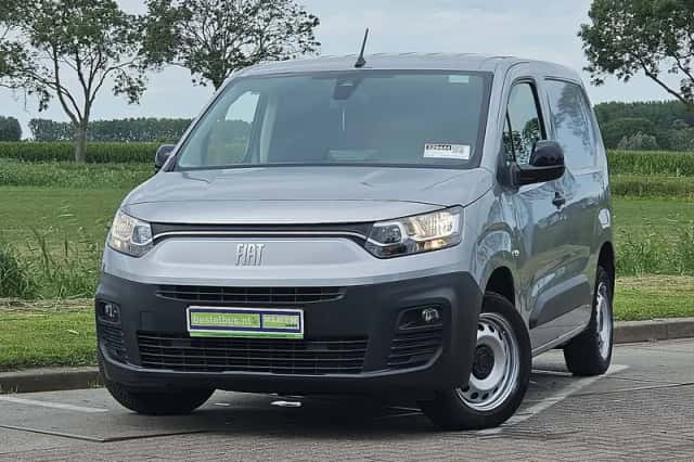 Fiat Doblo (2024) thumbnail 1