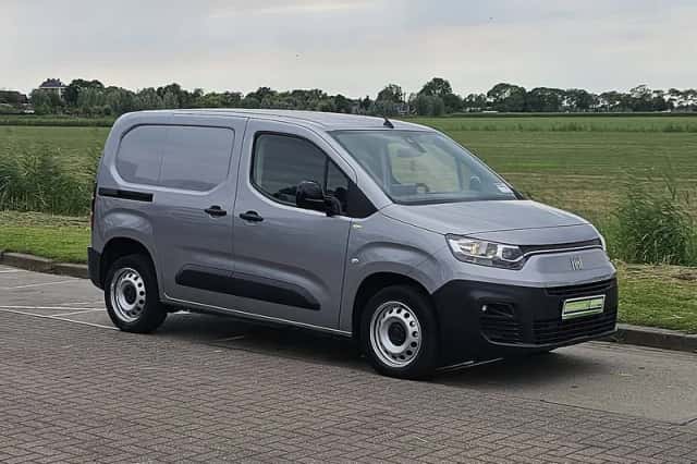 Fiat Doblo (2024) thumbnail 4