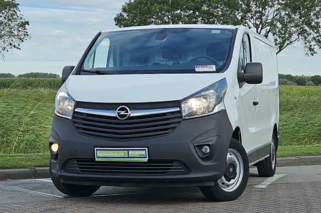 Opel Vivaro (2019) thumbnail 1