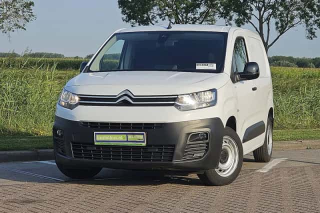 Citroën Berlingo (2024) thumbnail 1