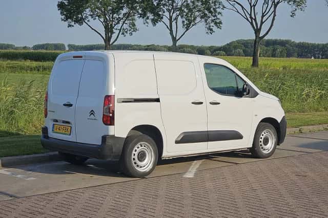 Citroën Berlingo (2024) thumbnail 3