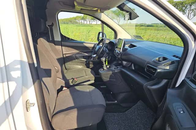 Citroën Berlingo (2024) thumbnail 6