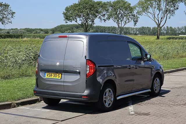 Mercedes-Benz Citan (2022) thumbnail 3