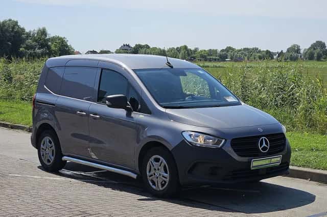Mercedes-Benz Citan (2022) thumbnail 4