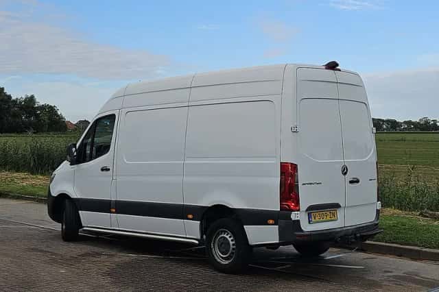 Mercedes-Benz Sprinter (2019) thumbnail 5