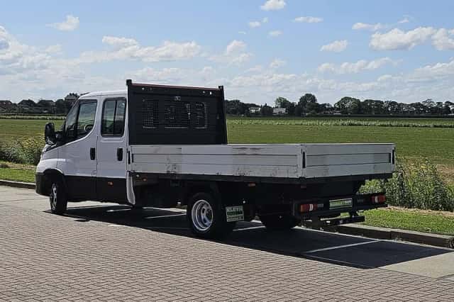 Iveco Daily (2024) thumbnail 5