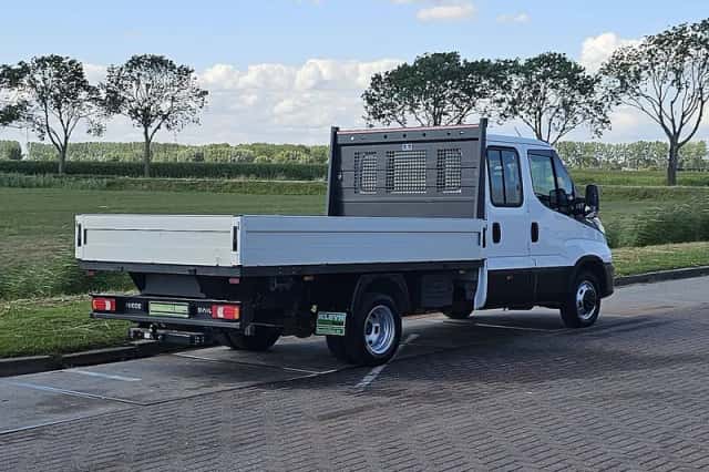 Iveco Daily (2024) thumbnail 3
