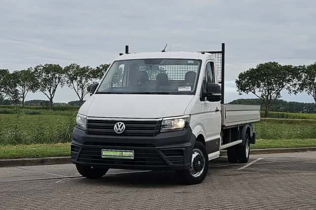 Volkswagen Crafter (2021) thumbnail 1