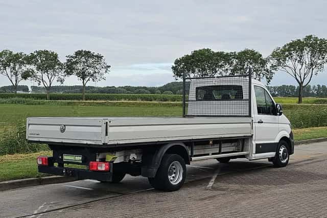 Volkswagen Crafter (2021) thumbnail 3