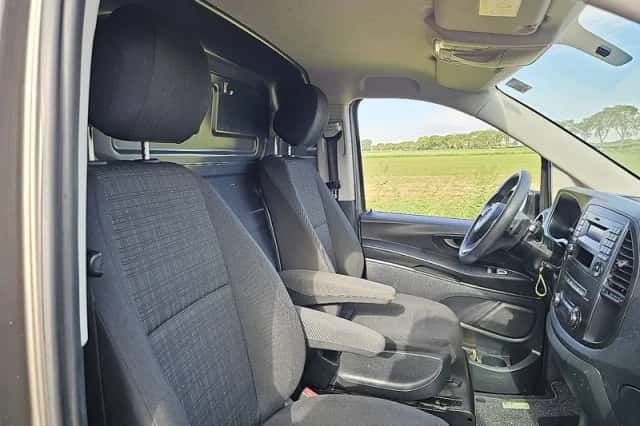 Mercedes-Benz Vito (2017) thumbnail 6