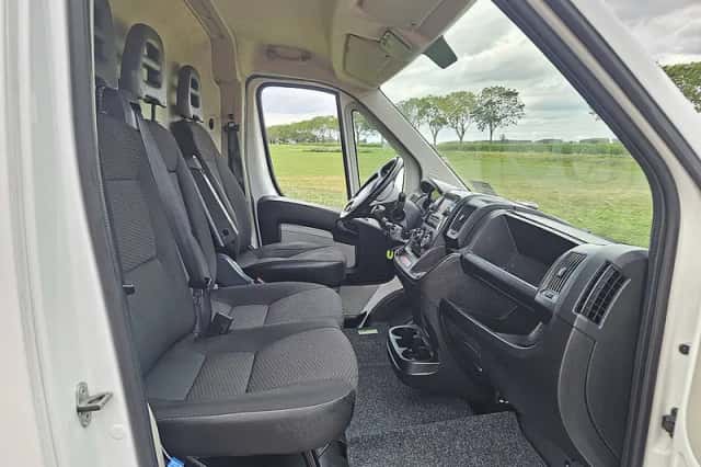 Peugeot Boxer (2018) thumbnail 6