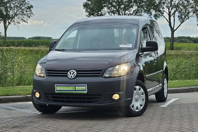 Volkswagen Caddy (2015) thumbnail 1
