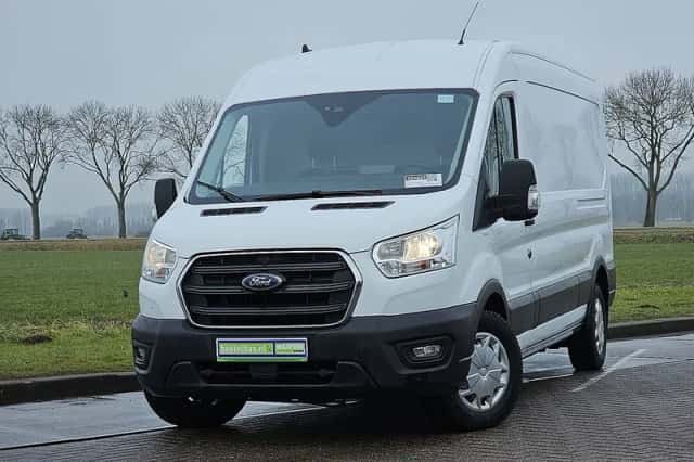 Ford Transit (2021) thumbnail 1