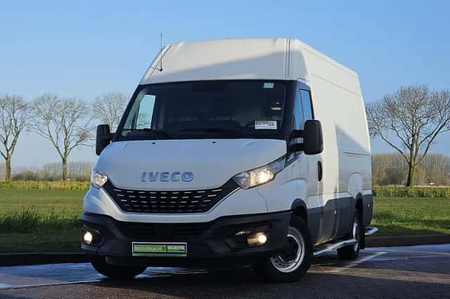 Iveco Daily (2021) thumbnail 1