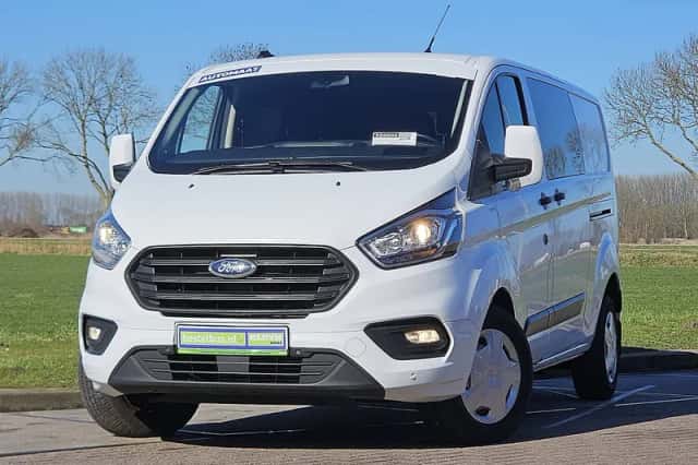 Ford Transit (2022) thumbnail 1