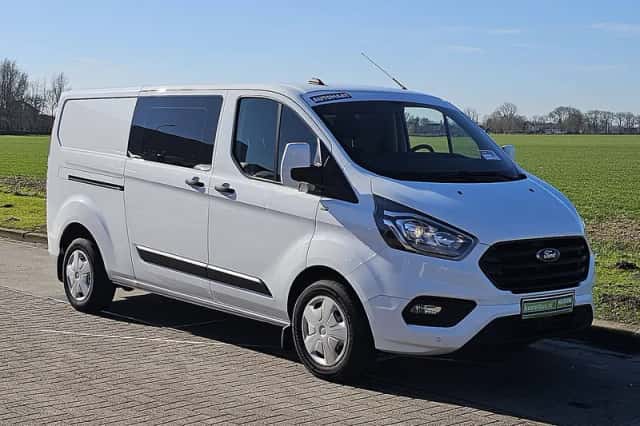 Ford Transit (2022) thumbnail 4
