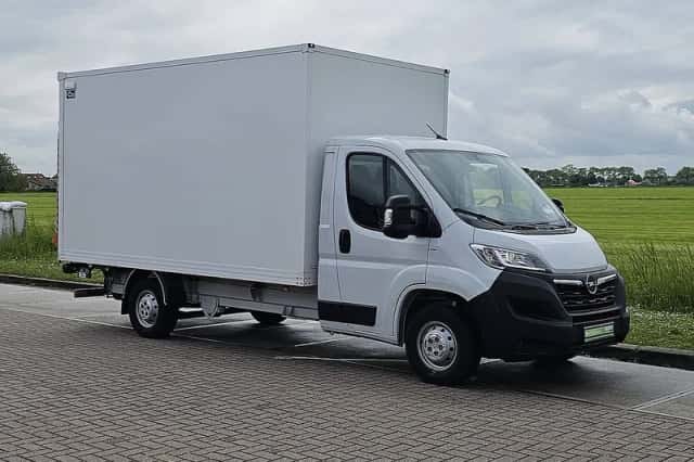 Opel Movano (2024) thumbnail 4