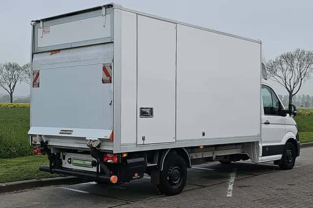Volkswagen Crafter (2024) thumbnail 3