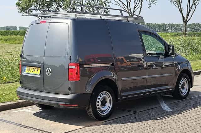 Volkswagen Caddy (2019) thumbnail 3