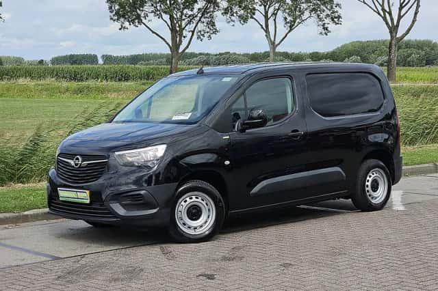 Opel Combo (2020) thumbnail 2
