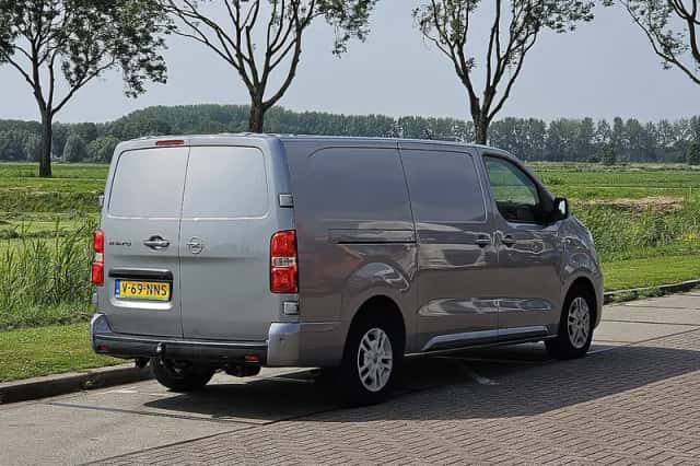Opel Vivaro (2020) thumbnail 3