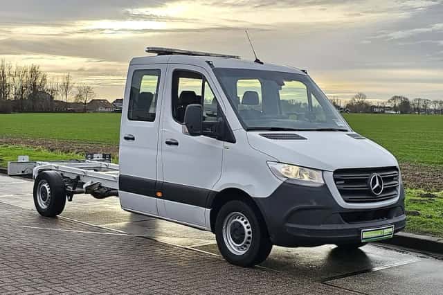 Mercedes-Benz Sprinter (2022) thumbnail 4